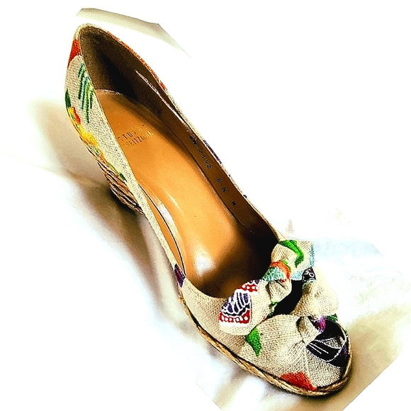 COPY - Stuart Weitzman Peep Toe Canvas Espadrille Wedges, Floral, Size 8.5 - Picture 3 of 6